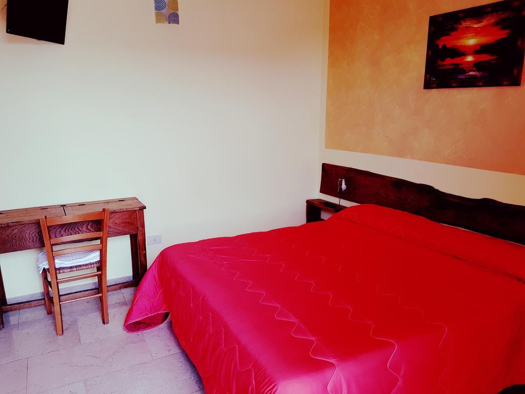 B&B Antica Trattoria ซานโจวานนี โรตอนโด ภายนอก รูปภาพ